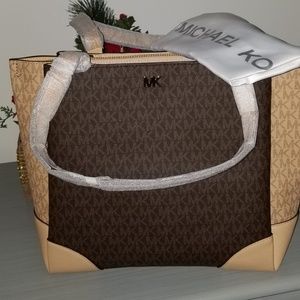 NWT Authentic Michael Kors Gala Tote